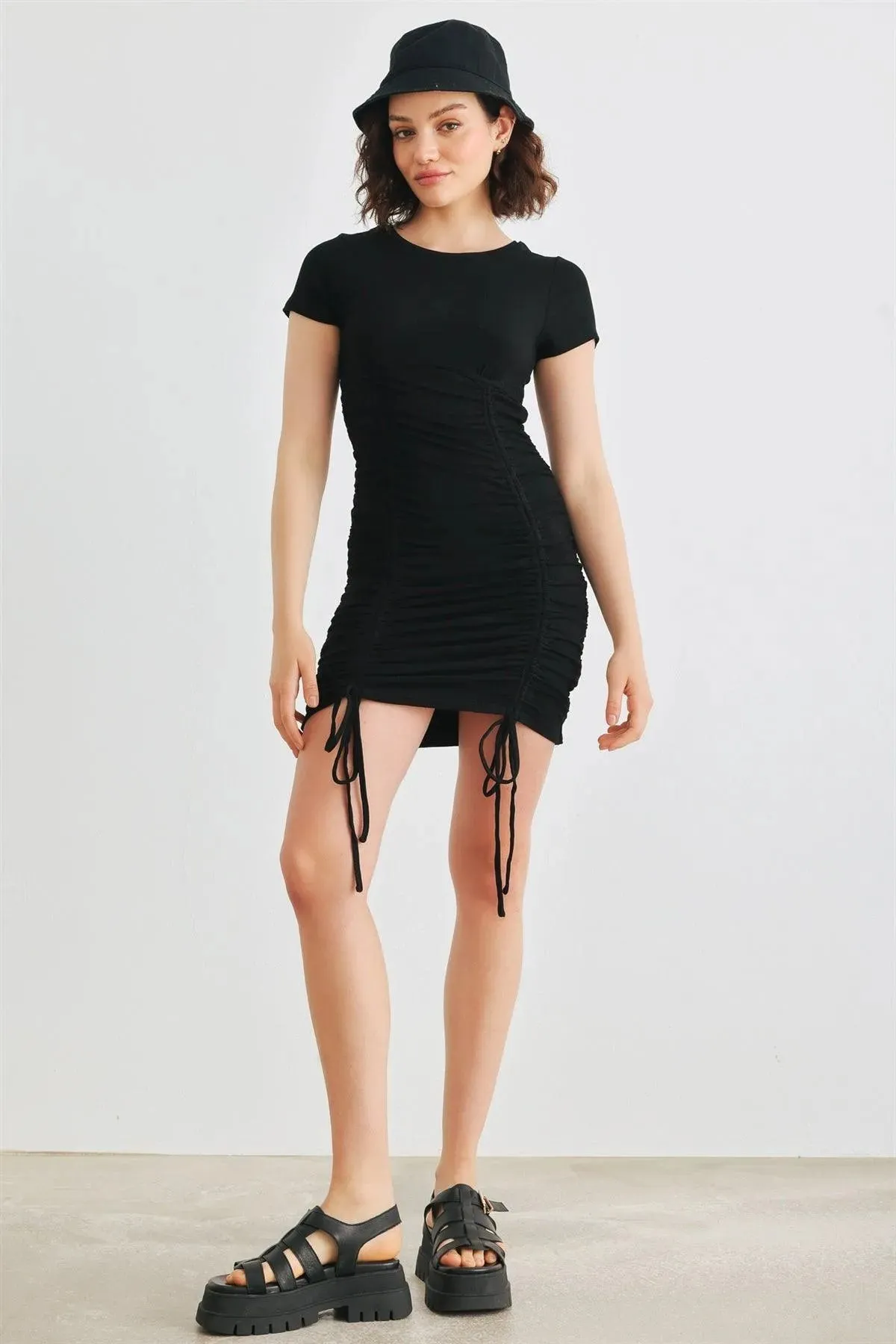 Black Ribbed Short Sleeve Ruched Mini Dress /3-2-1