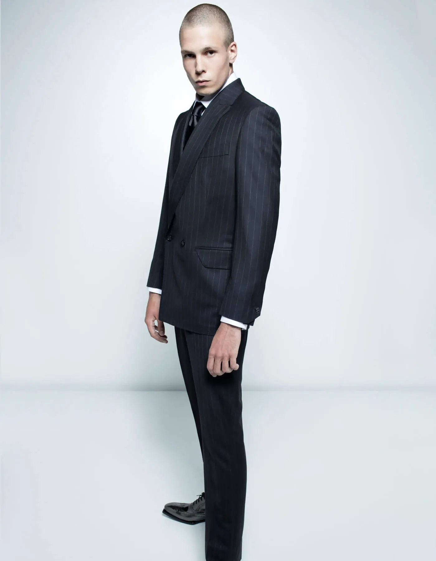 Double-Breasted Stripe Pattern Suit