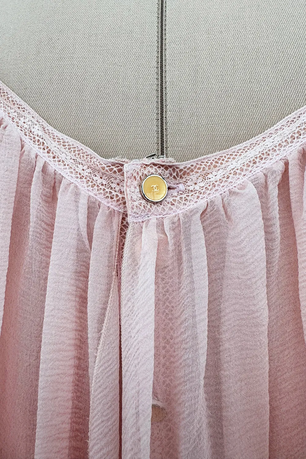 Spring 2005 Chanel by Karl Lagerfeld Runway Softest Pale Pink Floating Silk Chiffon Dress